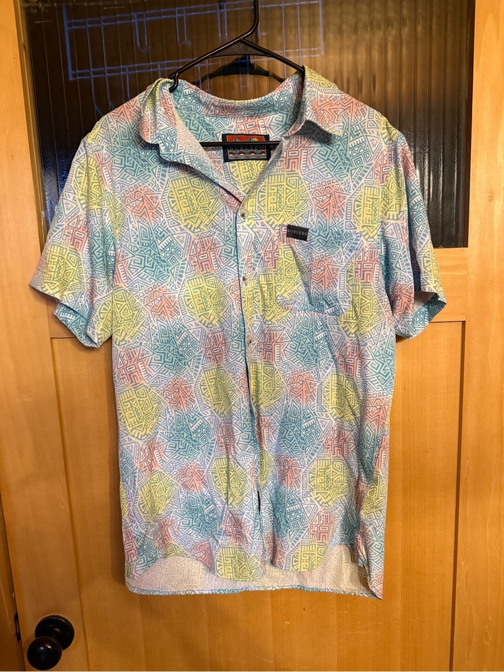 NWOT Burlebo Button Down Shirt Mens Medium Short Sleeve